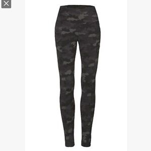 Cabi gray Camo leggings